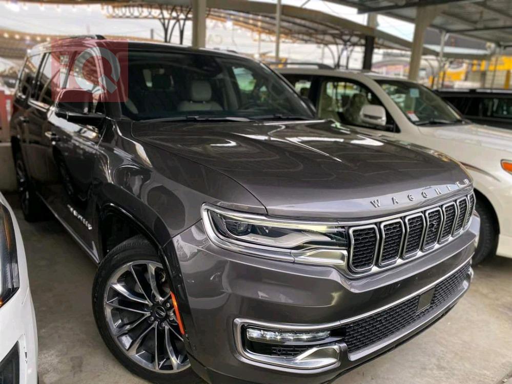 Jeep Grand Wagoneer